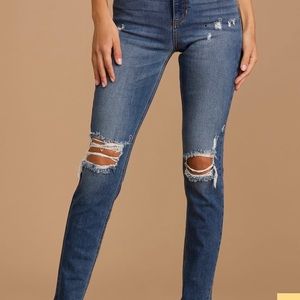 Sneakpeek Medium Wash Distressed Jeans size 3
